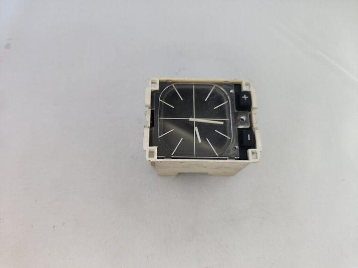 Klok analoog BMW 3 serie E30 62131376903 1376903, Auto-onderdelen, Dashboard en Schakelaars, BMW, Gebruikt, Ophalen of Verzenden