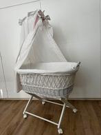 Wiegje op wieltjes, Kinderen en Baby's, Babywiegjes en Ledikanten, Ophalen, Zo goed als nieuw