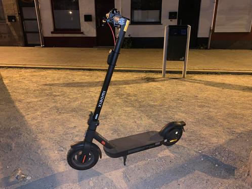 Xiaomi 4 Pro (2de Generatie), Fietsen en Brommers, Steps, Gebruikt, Elektrische step (E-scooter), Ophalen