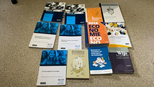 Cursussen 1ste bachelor criminologische wetenschappen KUL., Boeken, Schoolboeken, Zo goed als nieuw, Economie, Ophalen of Verzenden