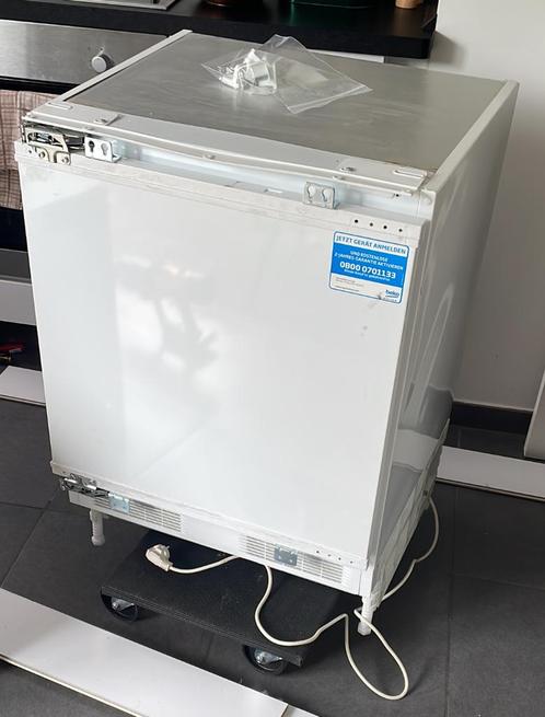 Frigo Réfrigérateurs encastrables, Electroménager, Réfrigérateurs & Frigos, Utilisé, Avec compartiment congélateur, 100 à 150 litres