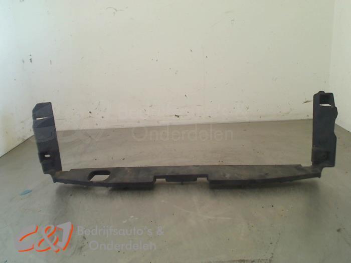 Intercooler van een Renault Trafic, Auto-onderdelen, Airco en Verwarming, Renault, Gebruikt, 3 maanden garantie, Ophalen of Verzenden