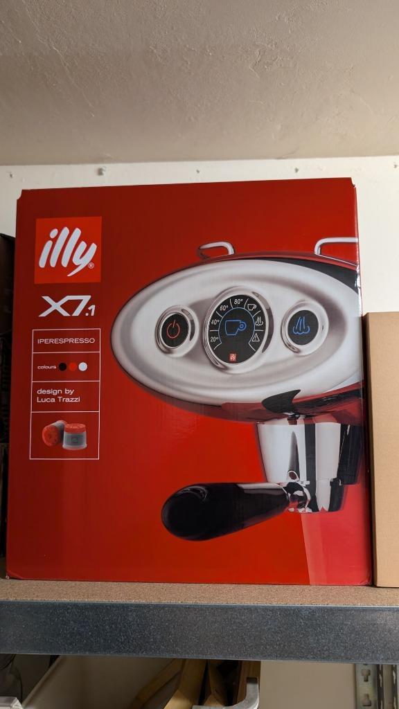 Witte Iperespresso Illy NIEUW IN ONGEOPENDE VERPAKKING, Elektronische apparatuur, Koffiezetapparaten, Nieuw, Koffiepads en cups