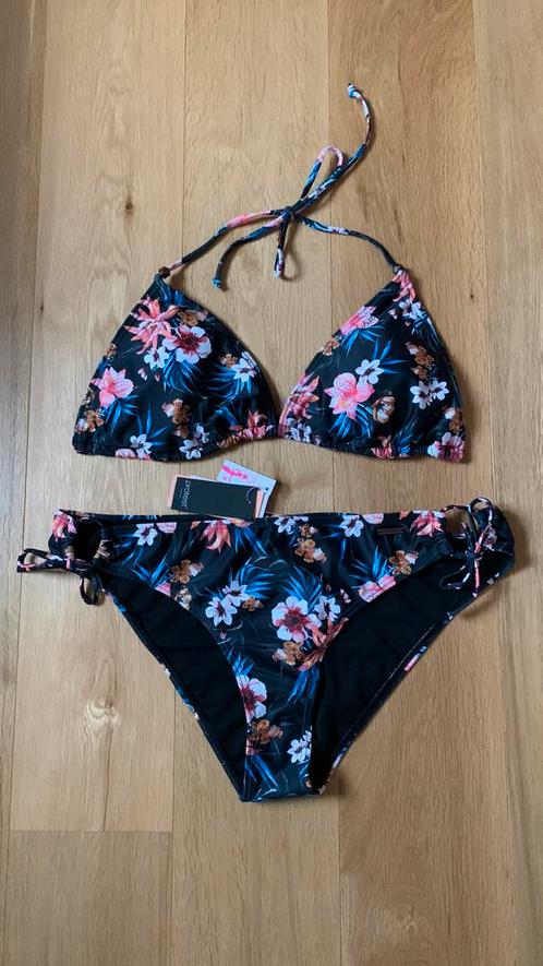 Bikini dames Protest, maat 44, XXL, nieuw!, Vêtements | Femmes, Vêtements de Bain & Maillots de Bain, Neuf, Bikini, Noir, Enlèvement ou Envoi