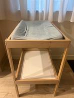 Verzorgingstafel IKEA & kussen, Kinderen en Baby's, Kinderkamer | Commodes en Kasten, Ophalen, Gebruikt