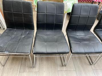 chaise beschikbaar voor biedingen
