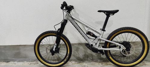 Earlyrider Hellion X 20inch fully mtb, Fietsen en Brommers, Fietsen | Mountainbikes en ATB, Gebruikt, Overige merken, Minder dan 45 cm