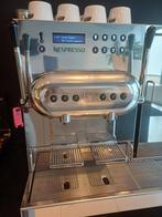 Nespresso Aguila 420, Elektronische apparatuur, Koffiezetapparaten, 10 kopjes of meer, Gebruikt, Espresso apparaat, Koffiepads en cups
