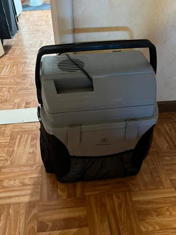 Frigobox auto Mercedes-Benz, Enlèvement