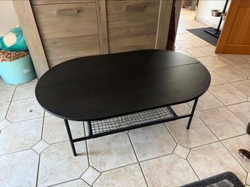 Salontafel beschikbaar voor biedingen