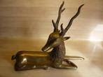 Sculpture cerf vintage bronze doré. Années 50-70