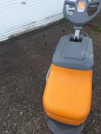 Taski diversety schoonmaak machine, Ophalen