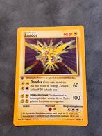 Zapdos 1st Edition 16/102 Dutch - Base Set - Pokémon, Ophalen of Verzenden, Zo goed als nieuw
