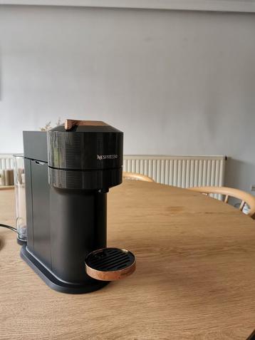 Nespresso vertuo next roze  beschikbaar voor biedingen