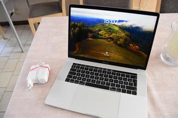 MacBook Pro 16" (2018) - core i7 - 4 Thunderbolt poorten beschikbaar voor biedingen
