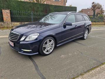 MERC E300D HYBRID BJ 2012 EURO5 AMG PIANO LEATHER NAV XENON disponible aux enchères