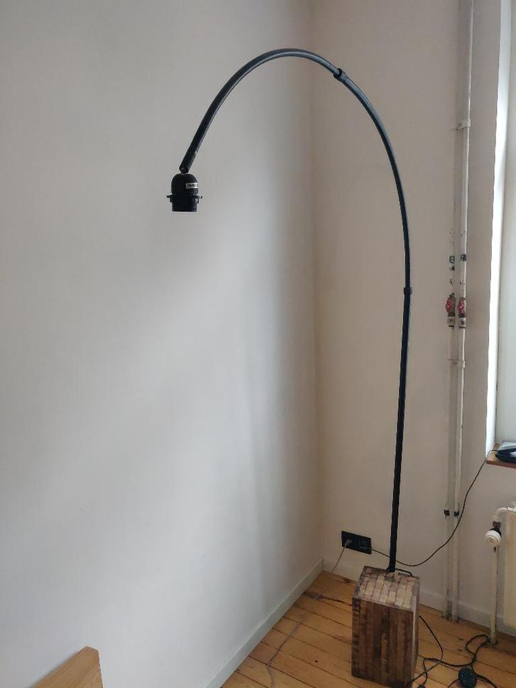 Lampadaire en arc Nabor, Maison & Meubles, Lampes | Lampadaires, Bois, Enlèvement