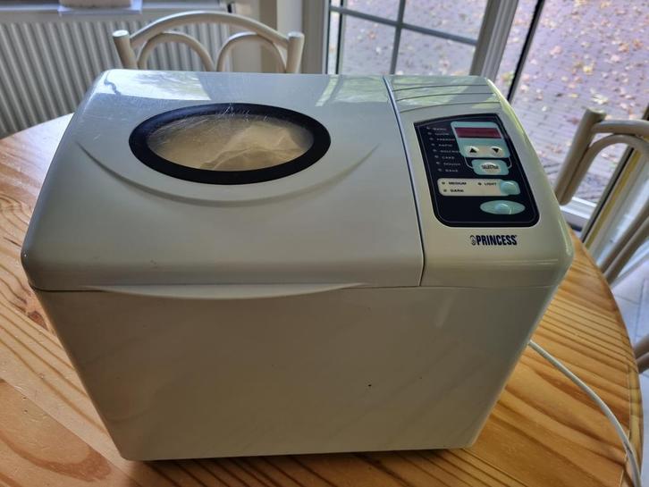 Broodmachine, Elektronische apparatuur, Broodbakmachines, Gebruikt, Met timer, 400 tot 800 gram deeg, Kijkvenster, Ophalen of Verzenden