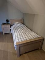 Bed en nachtkastje en lattenbodem, Huis en Inrichting, Slaapkamer | Bedden, Ophalen, Eenpersoons, 220 cm, 100 cm