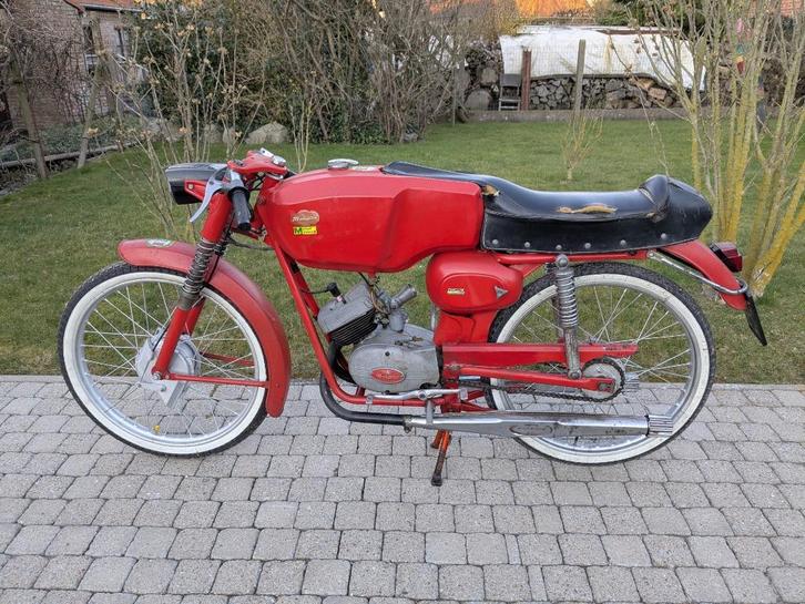 Malaguti gran sport francia lusso GT, Fietsen en Brommers, Brommers | Oldtimers, Ophalen
