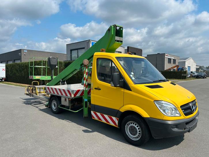 Hoogtewerker Mercedes Sprinter 311 CDI , 2008 , 120.000 KM, Auto's, Bestelwagens en Lichte vracht, Bedrijf, Mercedes-Benz, Diesel