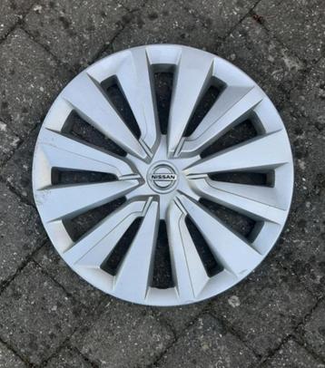 1 Nissan 15 inch wieldop beschikbaar voor biedingen