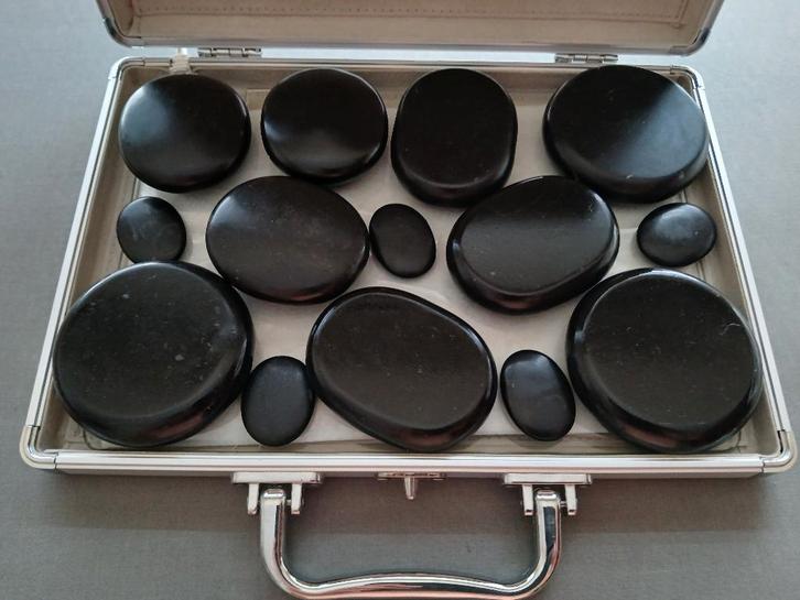 Nature & Discovery - Massagekoffer met basaltsteen, Sport en Fitness, Gezondheidsproducten en Wellness, Zo goed als nieuw, Lichaamsverzorging