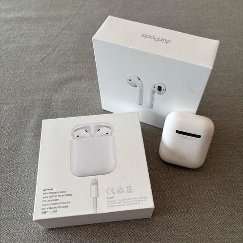 Apple AirPods (2e generatie) - synchronisatie mislukt, Audio, Tv en Foto, Hoofdtelefoons, Zo goed als nieuw, Overige merken, Bluetooth