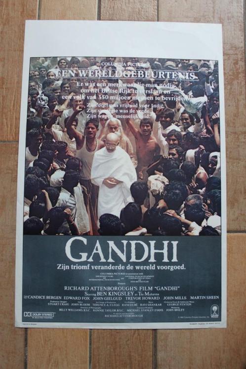 filmaffiche Gandhi 1982 Ben Kinsley filmposter, Verzamelen, Posters, Zo goed als nieuw, Film en Tv, A1 t/m A3, Rechthoekig Staand