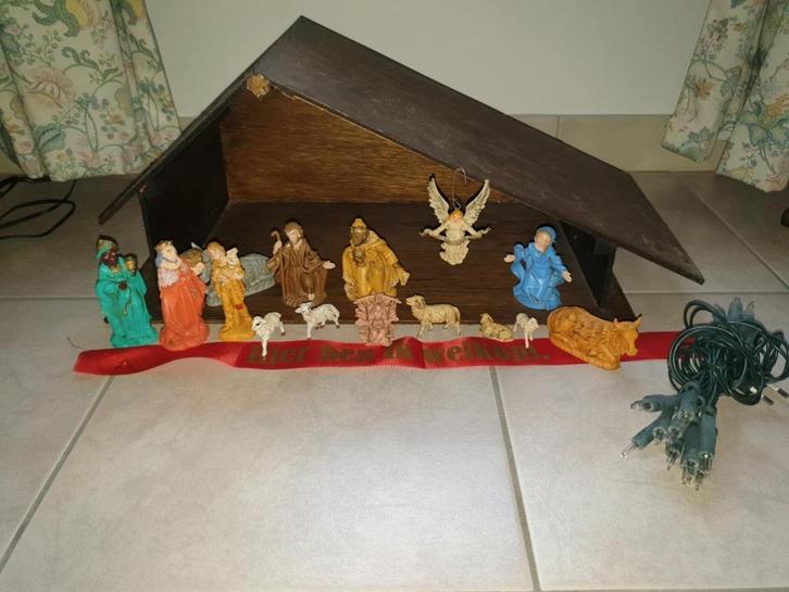 Oude Kerststal en Figuren, Diversen, Kerst, Gebruikt, Ophalen