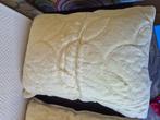 Waterkussen met overtrek 50 x 70 cm in 100% wol, Ophalen, Gebruikt, Beige, Tweepersoons