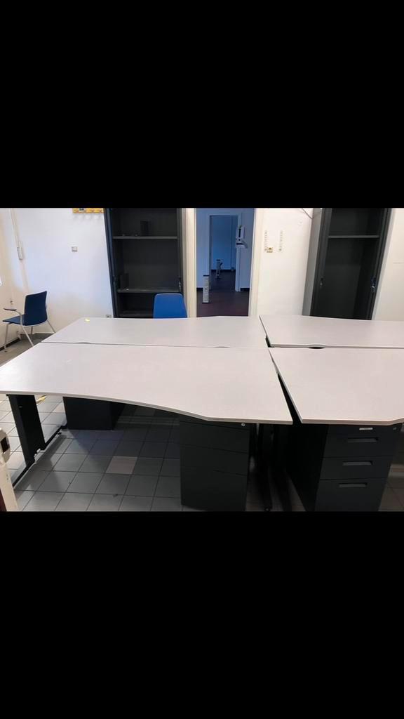 Bureau’s verstelbaar aan de poten zelf, Maison & Meubles, Bureaux, Comme neuf, Bureau, Réglable en hauteur, Enlèvement