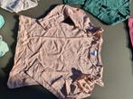Roze longsleef, trui, pull met ruches, CA, 128, Enfants & Bébés, Vêtements enfant | Taille 128, Enlèvement ou Envoi, Comme neuf