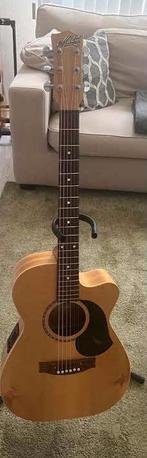 Maton- EBG808CL - performer, Ophalen, Zo goed als nieuw, Western- of Steelstringgitaar, Met koffer