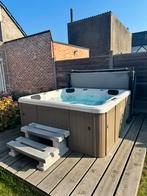 Goldline spa jacuzzi, Tuin en Terras, Bubbelbaden en Hottubs, Ophalen, Gebruikt, Trap, Vast
