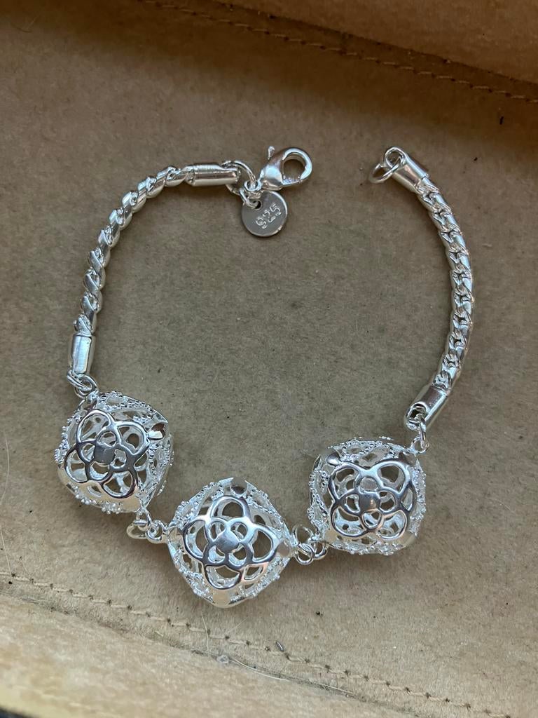 Prachtige nieuwe armband silver plated, Bijoux, Sacs & Beauté, Bracelets, Enlèvement, Neuf, Jaune