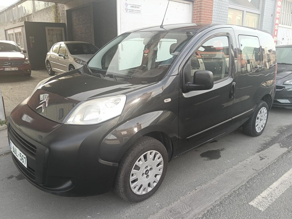 Citroen Nemo 14 i 54 kw garantie, Auto's, Monovolume, 1360 cc, Lichtsensor, Zwart