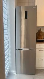 Sharp koelkast te koop – met klein defect, Elektronische apparatuur, Koelkasten en IJskasten, Ophalen, Zo goed als nieuw