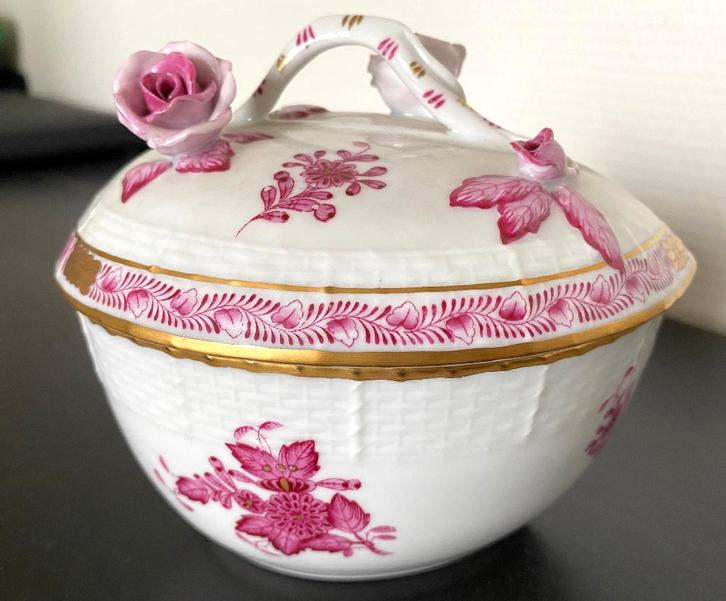 Magnifique Bonbonnière en Porcelaine de Herend AP 6000, Antiquités & Art, Antiquités | Porcelaine, Enlèvement ou Envoi