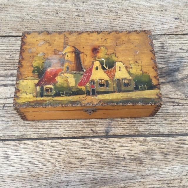 Zeer oud houten kistje, Ophalen of Verzenden