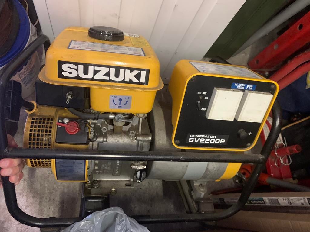 Groupe électrogène, Bricolage & Construction, Générateurs, Enlèvement, Comme neuf