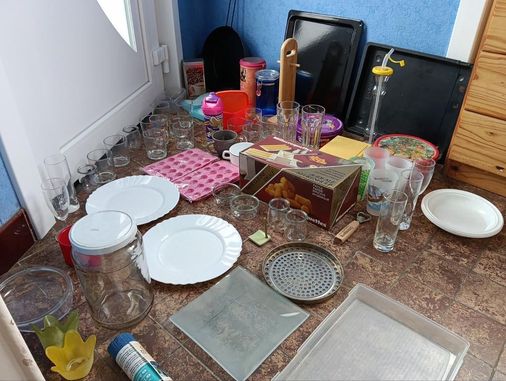 Lot de vaisselle, Divers, Lots de brocante, Enlèvement