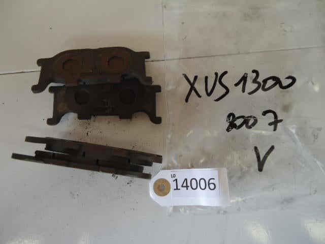 XVS1300 2007 - 2014 Yamaha Remblok D1-20876, Motos, Pièces | Yamaha