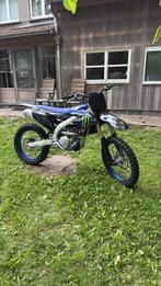YZ250f 2025 4 heures ! ! !, 4 vitesses, W, Yamaha, Comme neuf