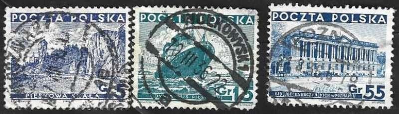 3 Postzegels Polen 1935 Bezienswaardigheden, Postzegels en Munten, Postzegels | Europa | Overig, Gestempeld, Polen, Ophalen of Verzenden