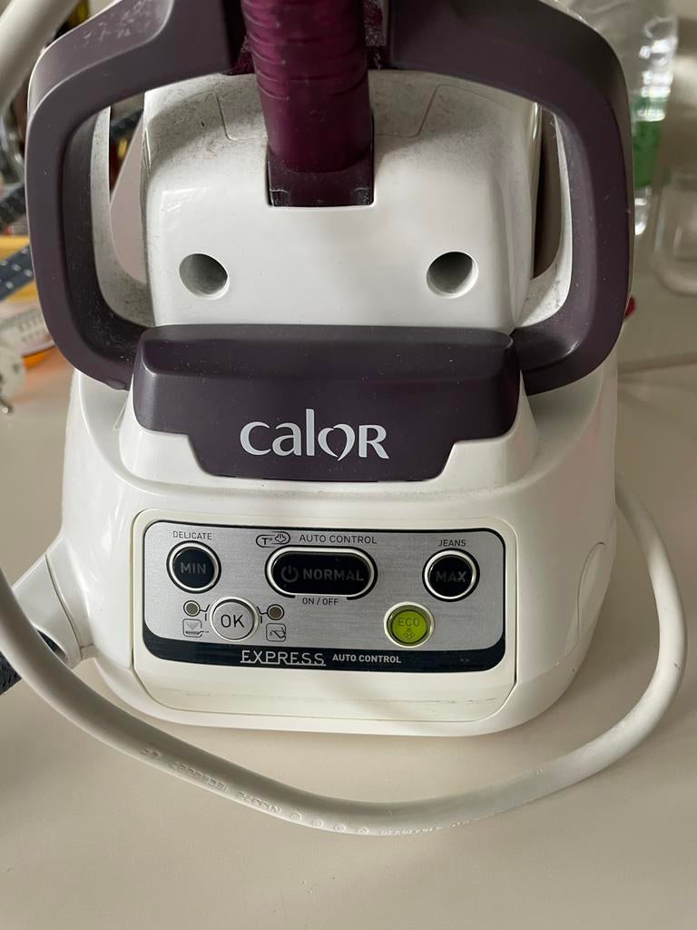 Calor strijkijzer 6.3 bars reservestuk nodig?, Elektronische apparatuur, Ophalen, Zo goed als nieuw