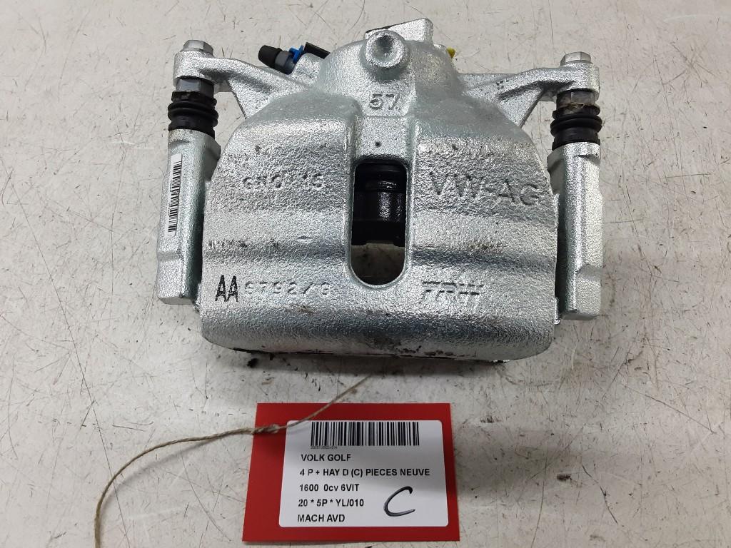 REMKLAUW RECHTS VOOR Volkswagen Golf VII (AUA) (5Q0106DM), Gebruikt, Volkswagen, Mevr. I. Hauben, Rue de l'Espoir 34 34
4030  GRIVEGNÉE, BE