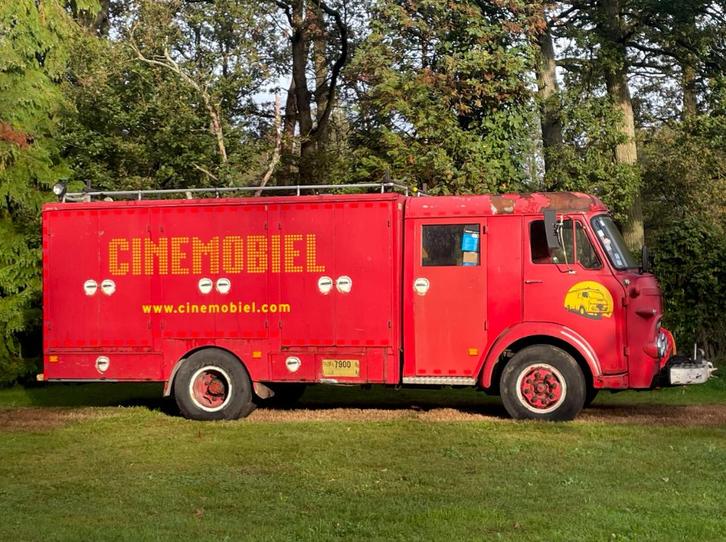 Oldtimer DODGE firebrigade TRUCK, Autos, Oldtimers & Ancêtres, Particulier, Dodge, Diesel, Autre carrosserie, 6 portes, Boîte manuelle