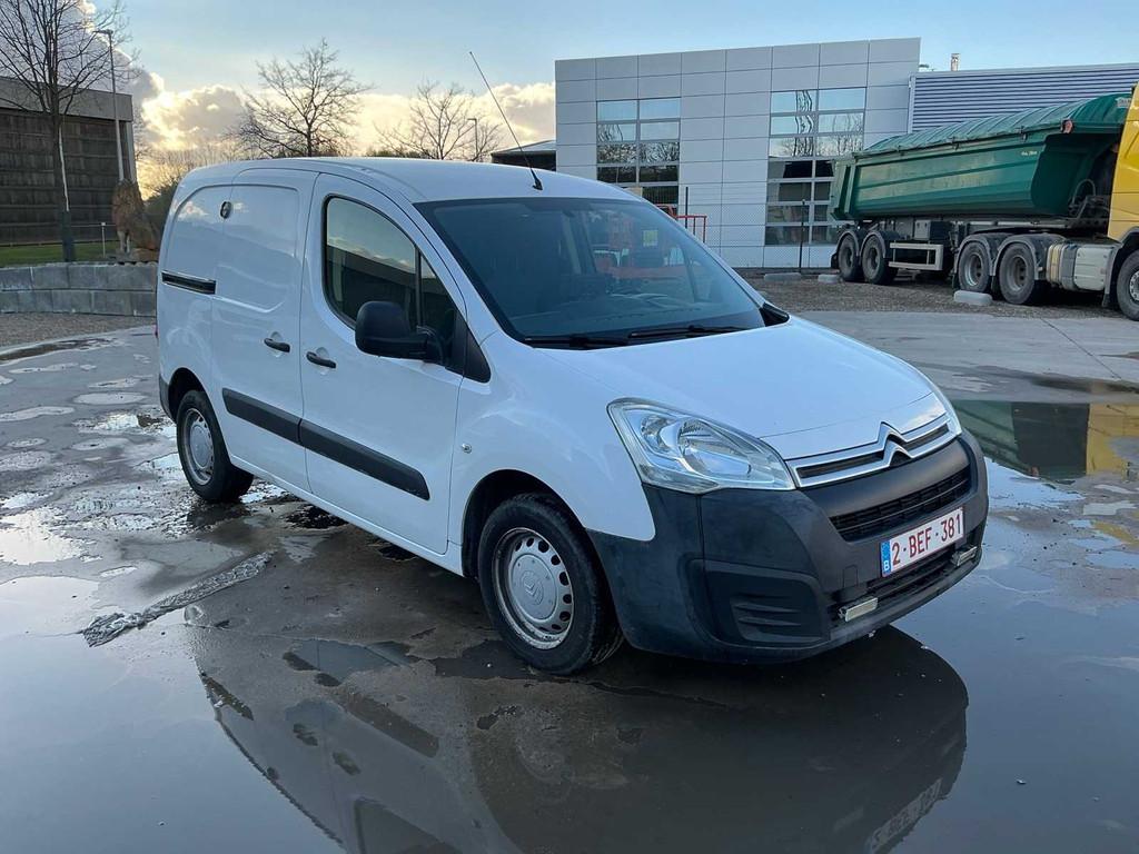 Véhicule Commercial Citroën Berlingo, Autos, Camionnettes & Utilitaires, Achat, Euro 6, Entreprise, Citroën