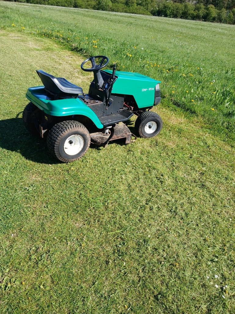 Tracteur tondeuse briggs et stratton 12 cv, Jardin & Terrasse, Tondeuses autoportées, Enlèvement